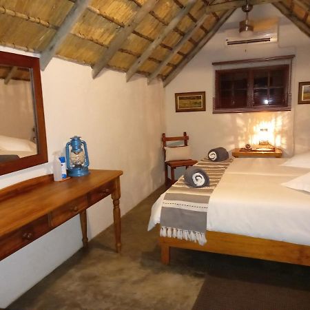 Shumba Safari Bush Camp Villa Hoedspruit Exterior foto